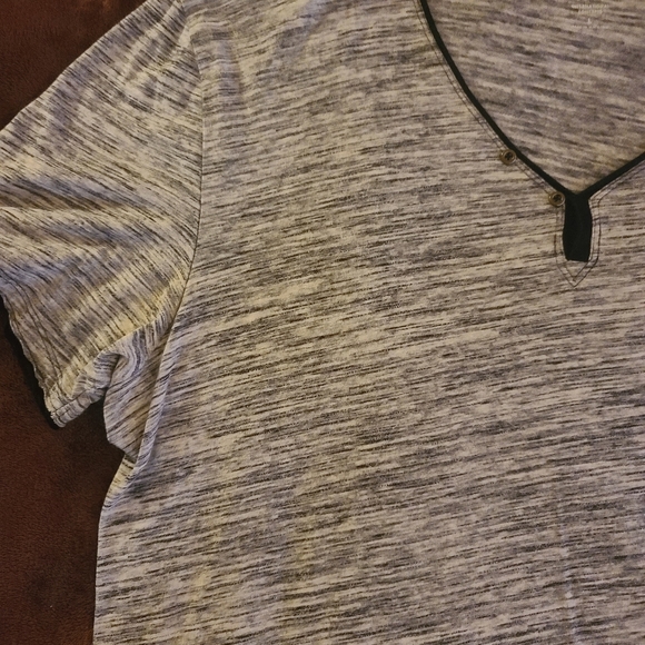 INC International Concepts V-Neck Shirt | Silver | Large - Picture 2 of 9